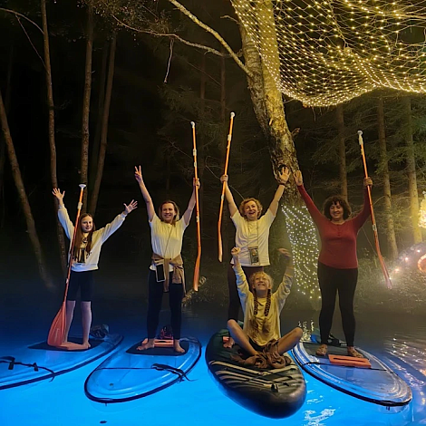 Ночная сап-прогулка на прозрачных сапах в Ворсме по озеру Тосканка г.Ворсма